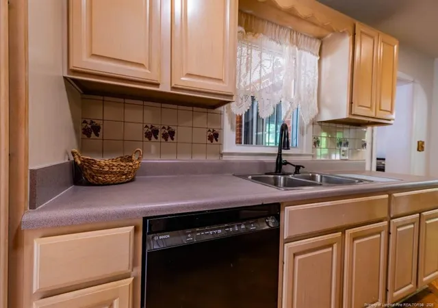 5th image of 1115 Faison Ave, Fayetteville, NC 28304 | MLS# 760907