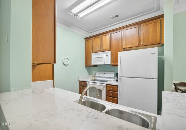 Photo 2 of Condo for sale at 622 Waterford Lake Dr, Cary, NC 27519 | MLS# 10162192 | Listing updated on 2026-09-16