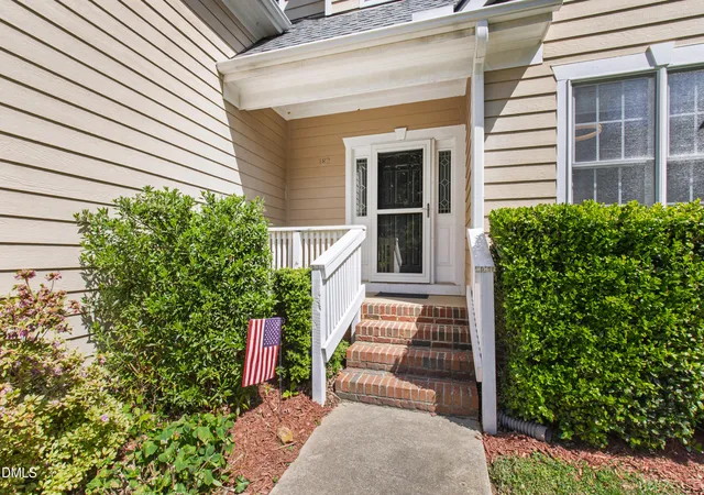 Photo 4 of Single Family Residence at 182 Chatham Ml Rd, Pittsboro, NC 27312 | MLS# 10162593 | | Sold on 2026-06-05