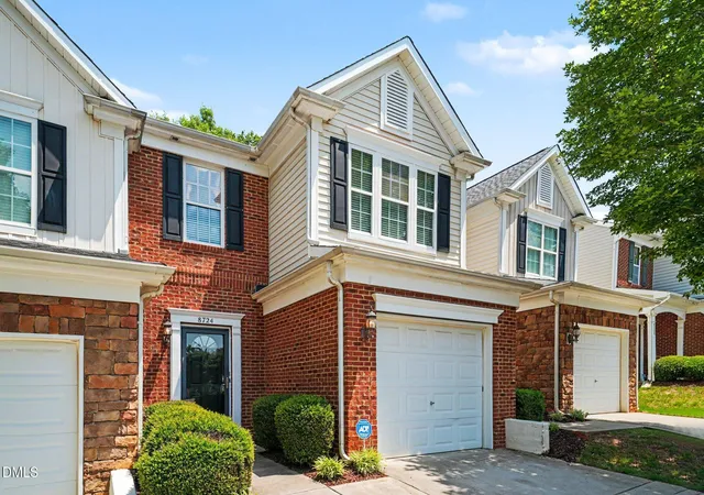 Photo 3 of Townhouse for sale at 8724 Owl Roost Pl, Raleigh, NC 27617 | MLS# 10162279 | Listing updated on 2026-09-13