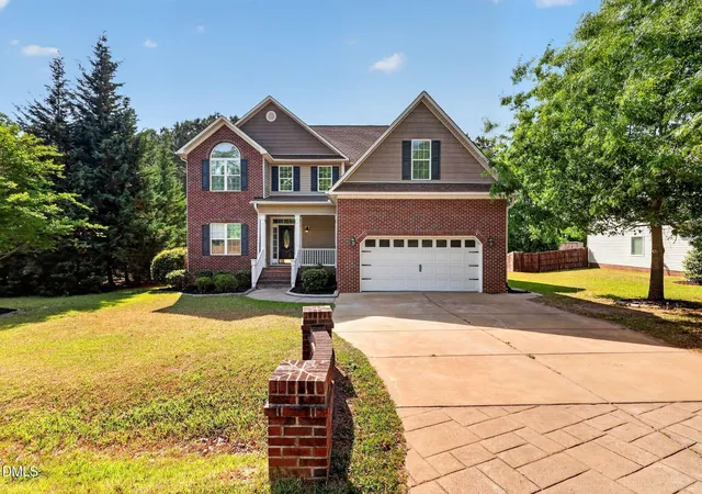 Homes for sale in Clayton, NC | 133 Summit Overlook Dr, Clayton, NC 27527 | MLS# 10162835