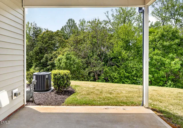 Photo 5 of Townhouse for sale at 109 Mcdowell Ln, Mebane, NC 27302 | MLS# 10162357 | Listing updated on 2026-07-18