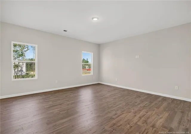 Photo 3 of Single family home for sale at 20 Meadows Ln, Bunnlevel, NC 28323 | MLS# 760934 | Listing updated on 2026-09-14
