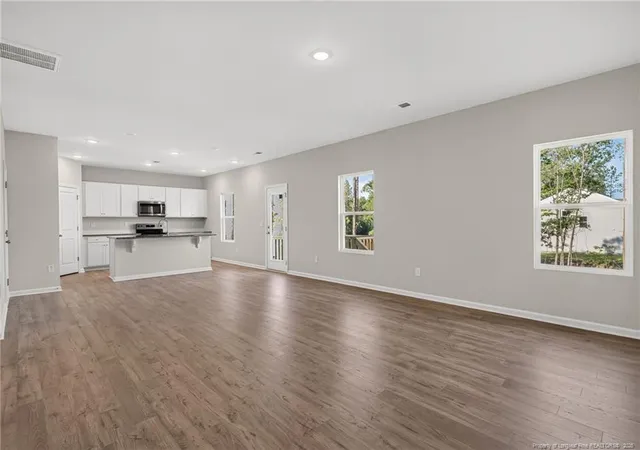 Photo 4 of Single family home for sale at 20 Meadows Ln, Bunnlevel, NC 28323 | MLS# 760934 | Listing updated on 2026-09-14