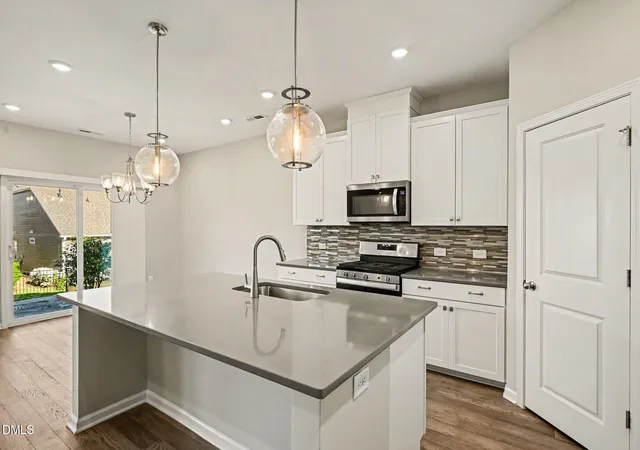Photo 2 of Single family home for sale at 105 Blue Hydrangea Ln, Holly Springs, NC 27540 | MLS# 10162291 | Listing updated on 2026-09-14