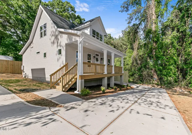 Homes for sale in Durham, NC | 3133 Rowena Ave #C, Durham, NC 27703 | MLS# 10162365