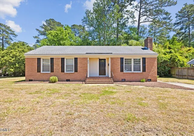 Photo 1 of Single family home for sale at 207 S Englewood Dr, Rocky Mount, NC 27804 | MLS# 10162736 | Listing updated on 2026-07-18