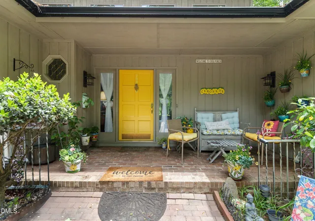 2nd image of 209 Lakeview Dr, Sanford, NC 27332 | MLS# 10162765