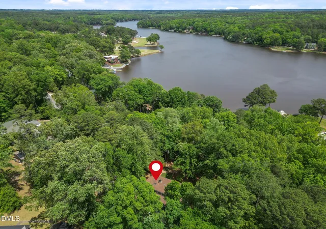 4th image of 209 Lakeview Dr, Sanford, NC 27332 | MLS# 10162765