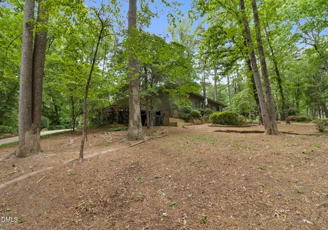 50th image of 209 Lakeview Dr, Sanford, NC 27332 | MLS# 10162765