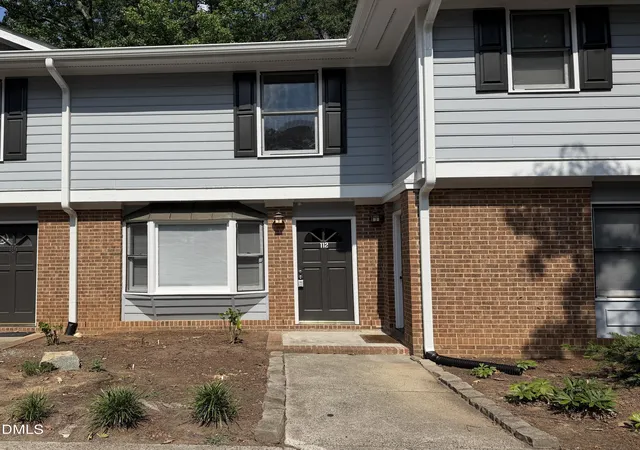 Homes for sale in Chapel Hill, NC | 112 Old Cooper Sq #Unit N4, Chapel Hill, NC 27517 | MLS# 10170013