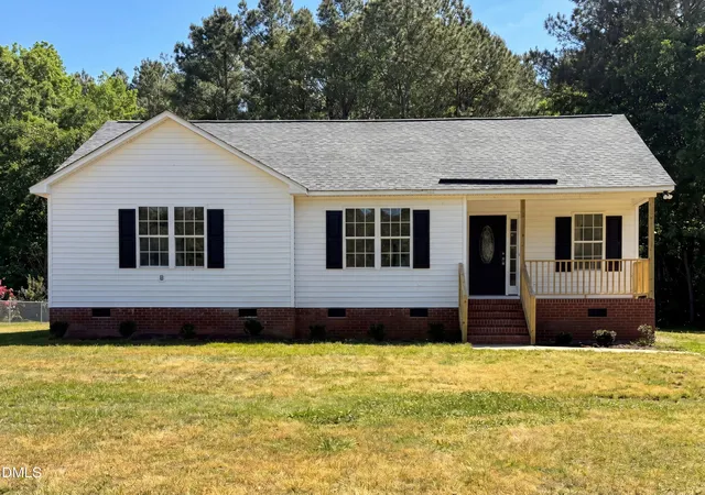 1st image of 131 Sommerset Dr, Clayton, NC 27520 | MLS# 10162818