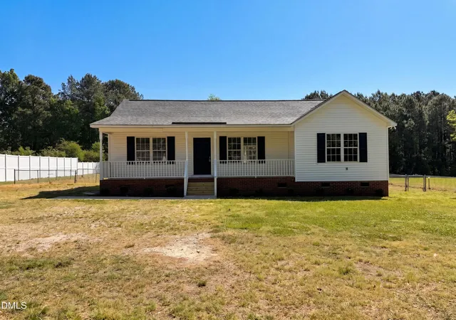 1st image of 153 Sommerset Dr, Clayton, NC 27520 | MLS# 10162819