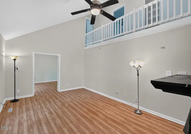 4th image of 19 Copper Hill Ct, Durham, NC 27713 | MLS# 10183385