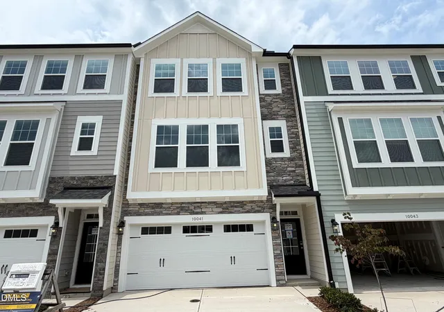 Homes for sale in Apex, NC | 10041 Secluded Garden Dr #157, Apex, NC 27523 | MLS# 10162830
