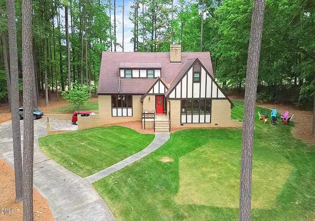 Photo 3 of Single family home for sale at 342 Country Clb Dr, Durham, NC 27712 | MLS# 10164626 | Listing updated on 2026-10-29