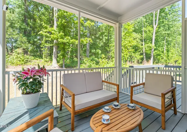Homes for sale in Apex, NC | 2966 Rise And Shine Rd, Apex, NC 27502 | MLS# 10163895