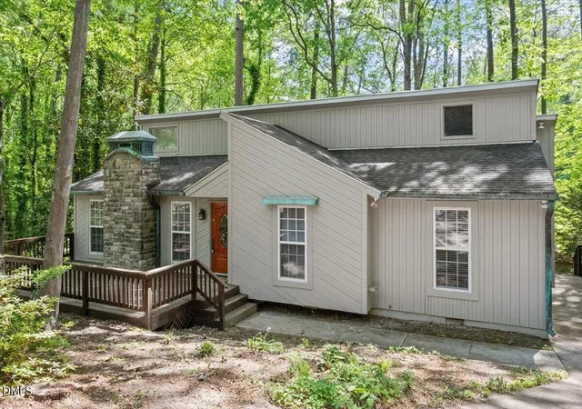 Photo 2 of Single family home for sale at 1405 Fairway Ridge Dr, Raleigh, NC 27606 | MLS# 10163843 | Listing updated on 2026-08-19