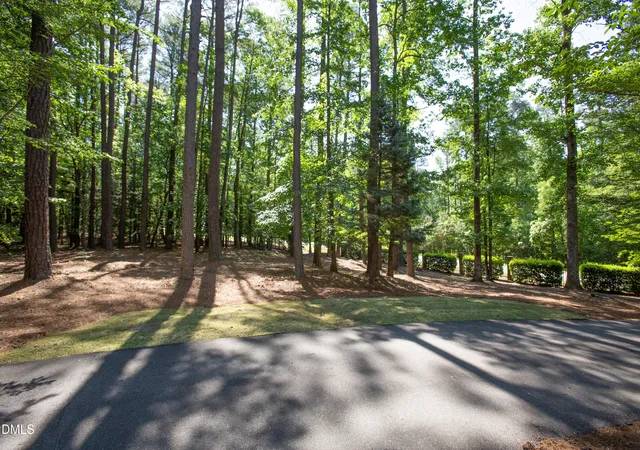 Photo 4 of Sale Pending at 3005 Horse Shoe Farm Rd, Wake Forest, NC 27587 | MLS# 10166524 | Listing updated on 2026-09-24