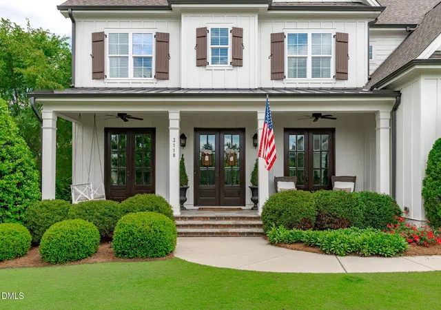 Photo 4 of Single Family Residence at 3118 Mantle Ridge Dr, Apex, NC 27502 | MLS# 10164104 | | Sold on 2026-07-07