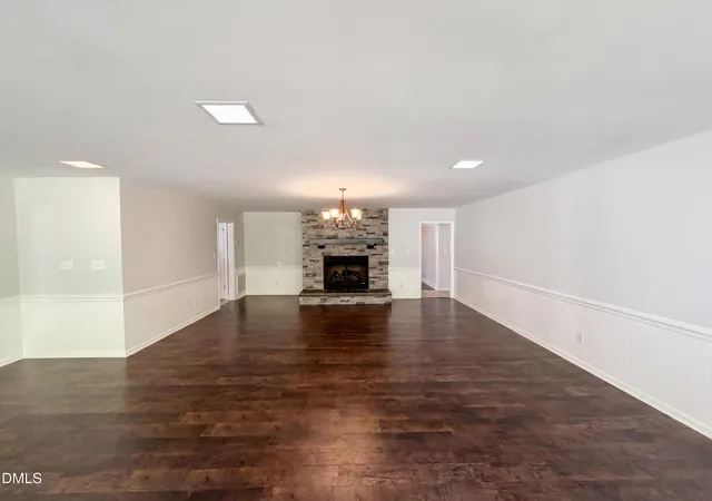 3rd image of 624 Green Willow Cir, Wendell, NC 27591 | MLS# 10162960