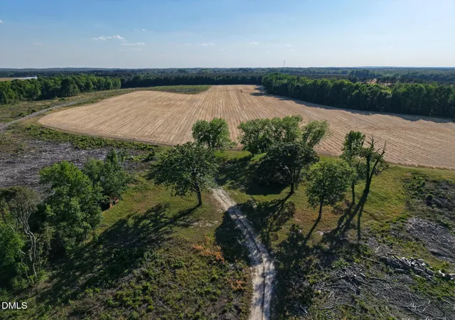 Photo 4 of Sale Pending at 1170 Mcneill Hobbs Rd, Bunnlevel, NC 28323 | MLS# 10163047 | Listing updated on 2026-09-16
