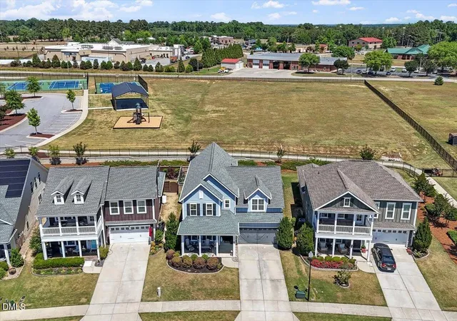 Photo 3 of Sale Pending at 66 Flanders Ln, Clayton, NC 27520 | MLS# 10164056 | Listing updated on 2026-09-18