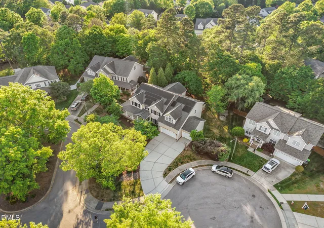 Photo 4 of Sale Pending at 10705 Biroc Ct, Raleigh, NC 27614 | MLS# 10163077 | Listing updated on 2026-07-29