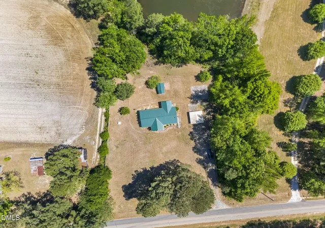 Homes for sale in Newton Grove, NC | 3226 Eldridge Rd, Newton Grove, NC 28366 | MLS# 10163203