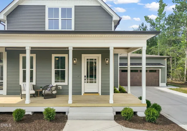 Photo 3 of Single family home for sale at 400 Pilot Ridge Rd, Zebulon, NC 27597 | MLS# 10166568 | Listing updated on 2026-09-29