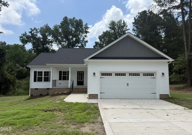 Photo 1 of Single Family Residence at 1721 Walnut Run Dr, Deep Run, NC 28525 | MLS# 10164042 | | Sold on 2026-07-08