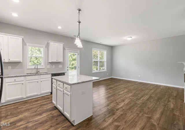 image of 438 Crawford Pkwy, Clayton, NC 27520 | MLS# 10163635