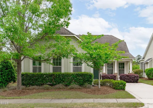 Photo 2 of Single Family Residence at 115 Heatherwood Dr, Chapel Hill, NC 27516 | MLS# 10163772 |  | Sold on 2026-06-18