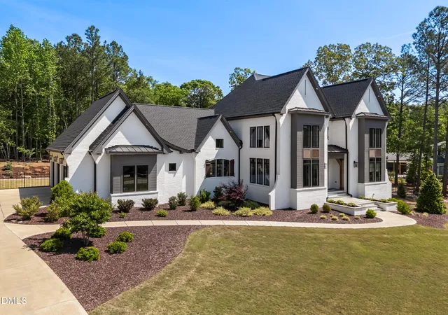 Photo 3 of Sale Pending at 48 Stevens Crk Dr, Pittsboro, NC 27312 | MLS# 10164040 | Listing updated on 2026-08-24