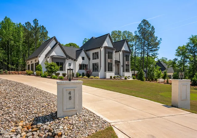 Photo 3 of Sale Pending at 48 Stevens Crk Dr, Pittsboro, NC 27312 | MLS# 10164040 | Listing updated on 2026-08-24