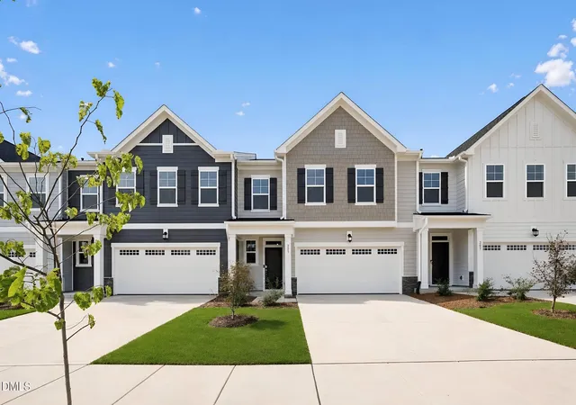 Photo 2 of Sale Pending at 205 Carolina Springs Blvd, Apex, NC 27539 | MLS# 10163187 | Listing updated on 2026-09-15