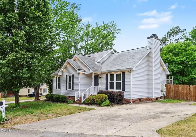 Photo 3 of Single family home for sale at 4125 Lodge Allen Ct, Raleigh, NC 27616 | MLS# 10164252 | Listing updated on 2026-10-09