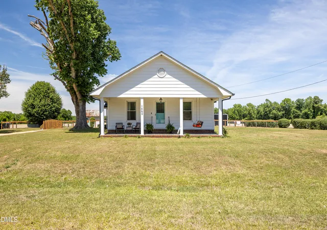 Homes for sale in Godwin, NC | 1460 Wrench Rd, Godwin, NC 28344 | MLS# 10163284