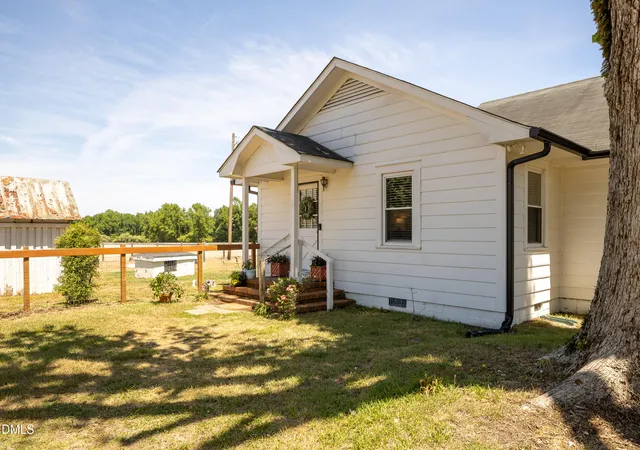 Homes for sale in Godwin, NC | 1460 Wrench Rd, Godwin, NC 28344 | MLS# 10163284