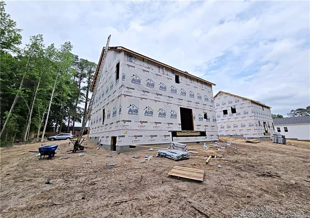 Homes for sale in Spring Lake, NC | 385 Appaloosa Dr, Spring Lake, NC 28390 | MLS# 761580