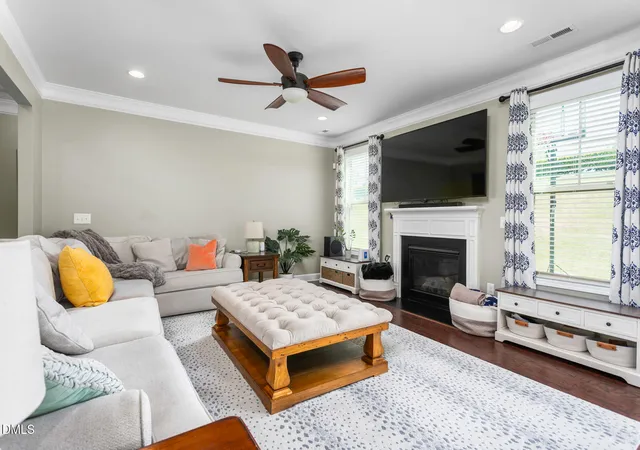 Photo 3 of Single family home for sale at 1259 Lael Forest Trl, Burlington, NC 27215 | MLS# 10163786 | Listing updated on 2026-09-23