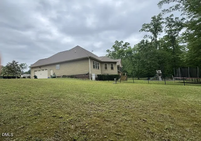 3rd image of 113 Linden Ct, Garner, NC 27529 | MLS# 10163446