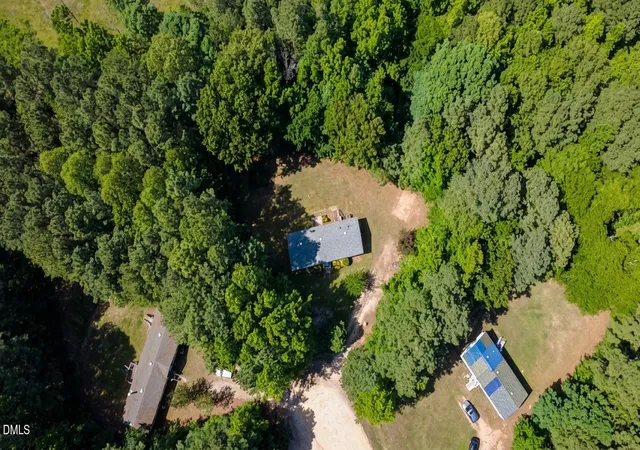 Photo 2 of Manufactured On Land at 164 Ramblewood Ln, Henderson, NC 27537 | MLS# 10163424 |  | Sold on 2026-07-17