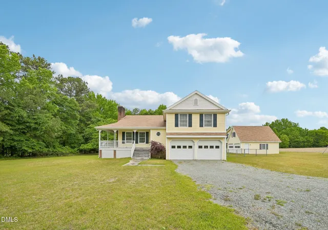 2nd image of 186 Baptist Grove Rd, Fuquay Varina, NC 27526 | MLS# 10165819