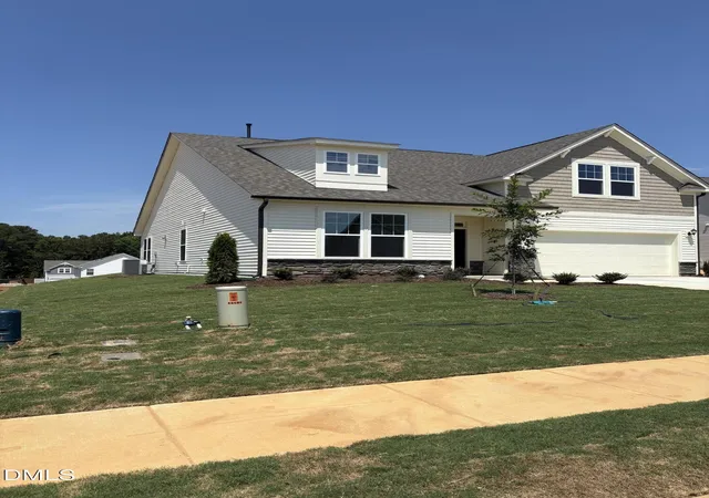 Photo 3 of Single family home for sale at 156 Appleseed Dr, Lillington, NC 27546 | MLS# 10163420 | Listing updated on 2026-09-30