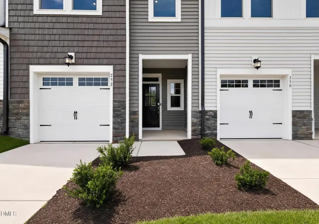 Photo 2 of Townhouse for sale at 252 Snowfield Dr, Garner, NC 27529 | MLS# 10163431 | Listing updated on 2026-09-20