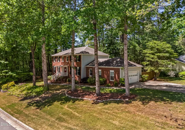 Photo 3 of Sale Pending at 101 Pinehill Way, Cary, NC 27513 | MLS# 10163633 | Listing updated on 2026-07-18