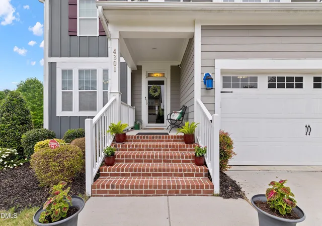 Photo 3 of Single family home for sale at 4301 Brintons Cottage St, Raleigh, NC 27616 | MLS# 10168544 | Listing updated on 2026-09-26