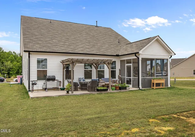 2nd image of 442 Winding Creek Dr, Lillington, NC 27546 | MLS# 10164448