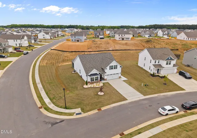 5th image of 442 Winding Creek Dr, Lillington, NC 27546 | MLS# 10164448